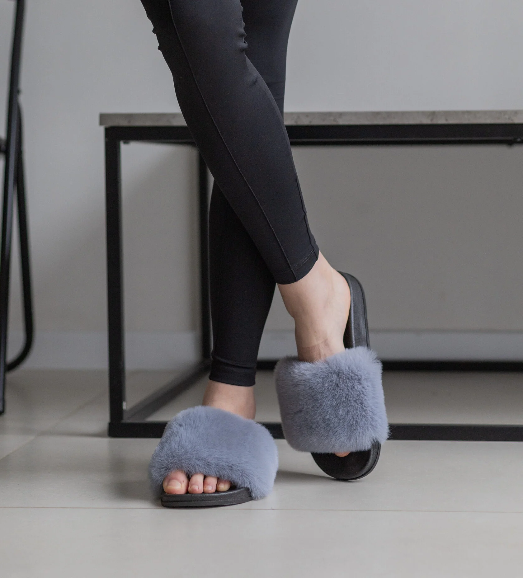Жіночі тапочки для вулиці, сіро-блакитний — на резиновій підошві