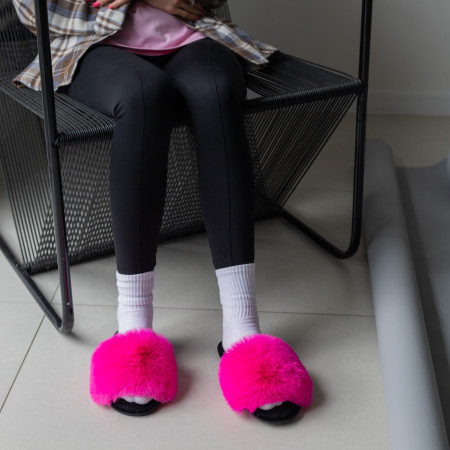 Жіночі домашні капці Halluci з еко-хутра малиново-чорні