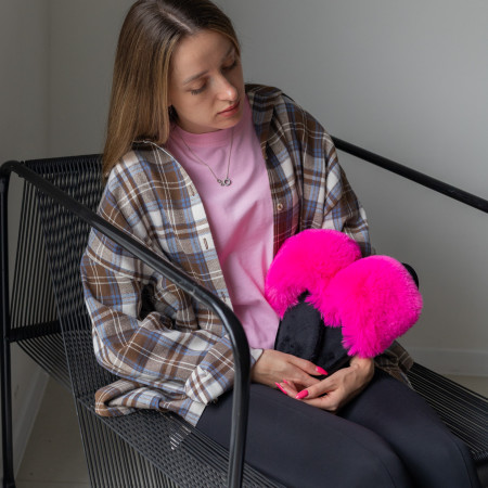 Жіночі домашні капці Halluci з еко-хутра малиново-чорні