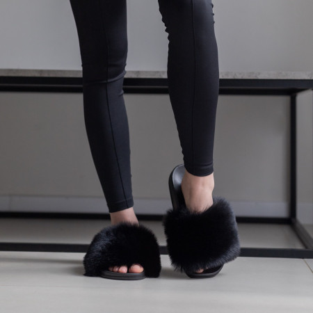 Жіночі тапочки для вулиці, чорні — на резиновій підошві