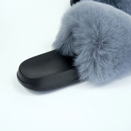 Жіночі тапочки для вулиці, сірі — на резиновій підошві