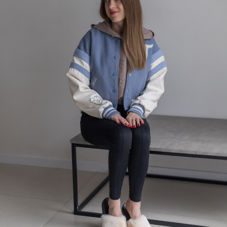 Жіночі молочні тапочки на резиновій підошві - для вулиці