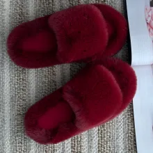 Жіночі домашні пухнасті капці Luxury з відкритим носком у Бордовому кольорі