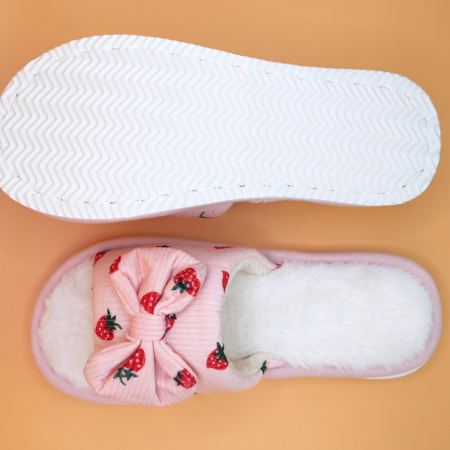Жіночі домашні капці Strawberry Dream рожеві
