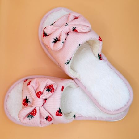 Жіночі домашні капці Strawberry Dream рожеві