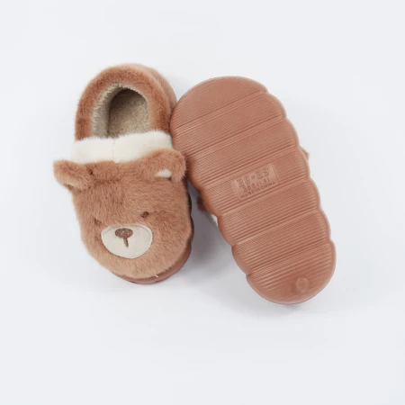 Дитячі зимові тапулі “Cute Bear” пухнасті у вигляді ведмедика