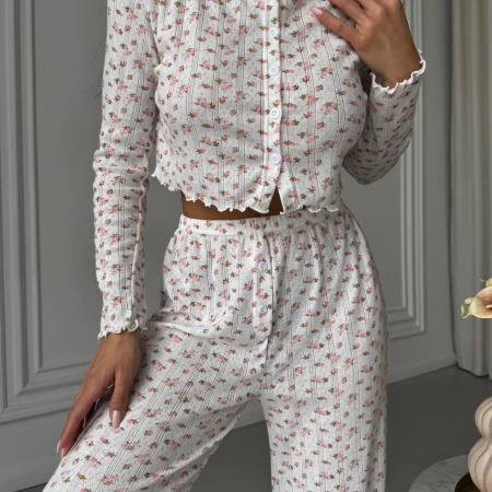 Жіноча домашня піжама з квітковим принтом, комплект штани + топ