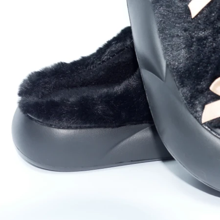 Женские домашние тапочки с бантиками в черном цвете