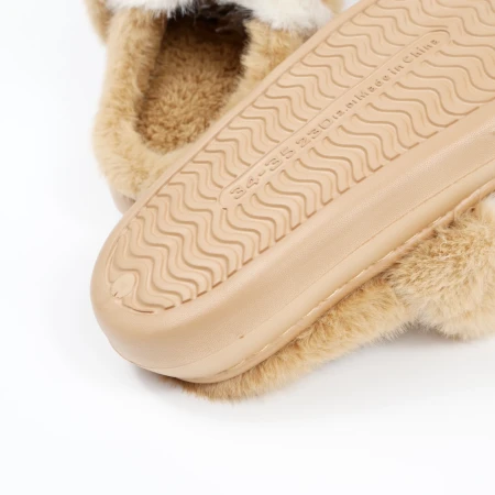 Детские комнатные тапочки «Зверята» из эко-меха (Светло-коричневый мишка)