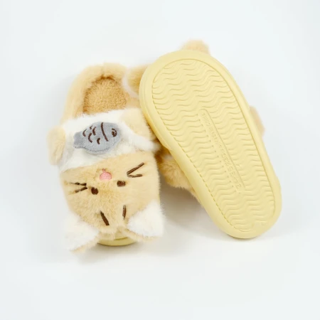Детские комнатные тапочки «Зверята» из эко-меха (Бежевый котик)