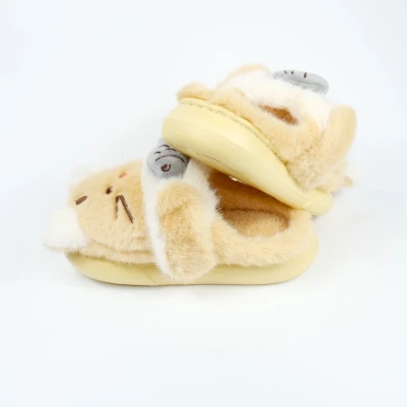 Детские комнатные тапочки «Зверята» из эко-меха (Бежевый котик)