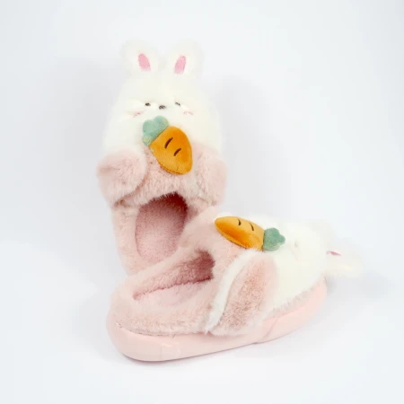 Детские комнатные тапочки «Зверята» из эко-меха (Розовый кролик)