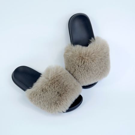 Жіночі тапочки для вулиці, капучино — на резиновій підошві