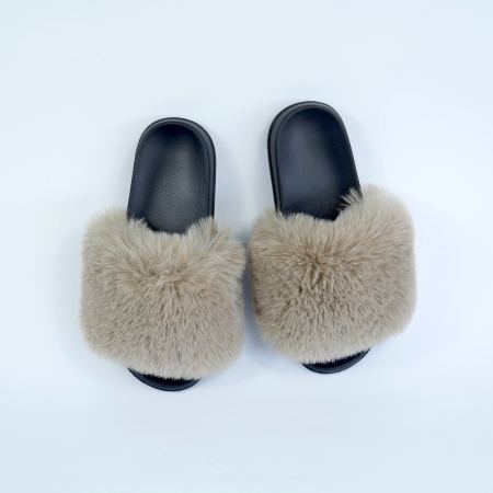 Жіночі тапочки для вулиці, капучино — на резиновій підошві