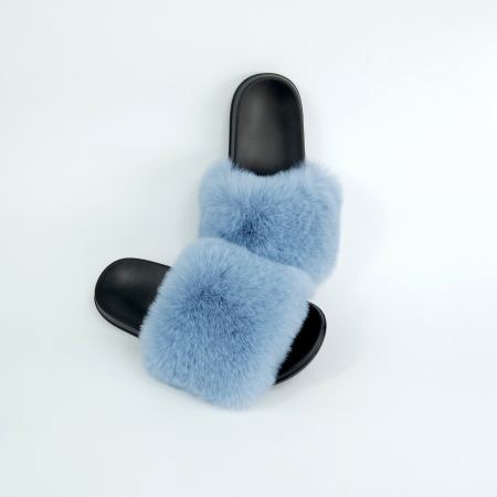 Жіночі тапочки для вулиці, блакитний колір — на резиновій підошві