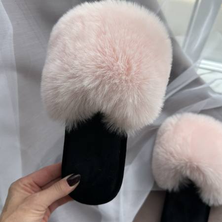 Жіночі домашні капці Halluci з хутра у рожево-чорному кольорі